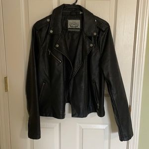 Levi’s black moto jacket
